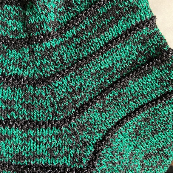 Vintage 70s 80s Hand Knit Space Dye Short Sleeve Sweater | Green Black - Picture 5 of 5